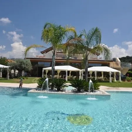 Hotel Magicomar 4*