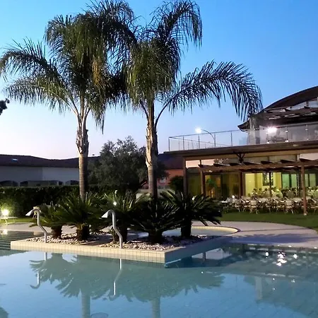 Hotel Magicomar 4*